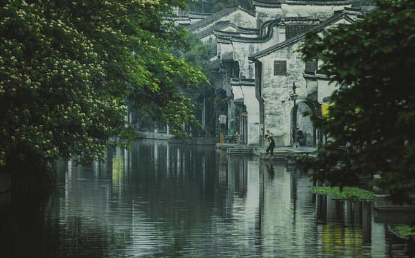 逃离游戏研究中心